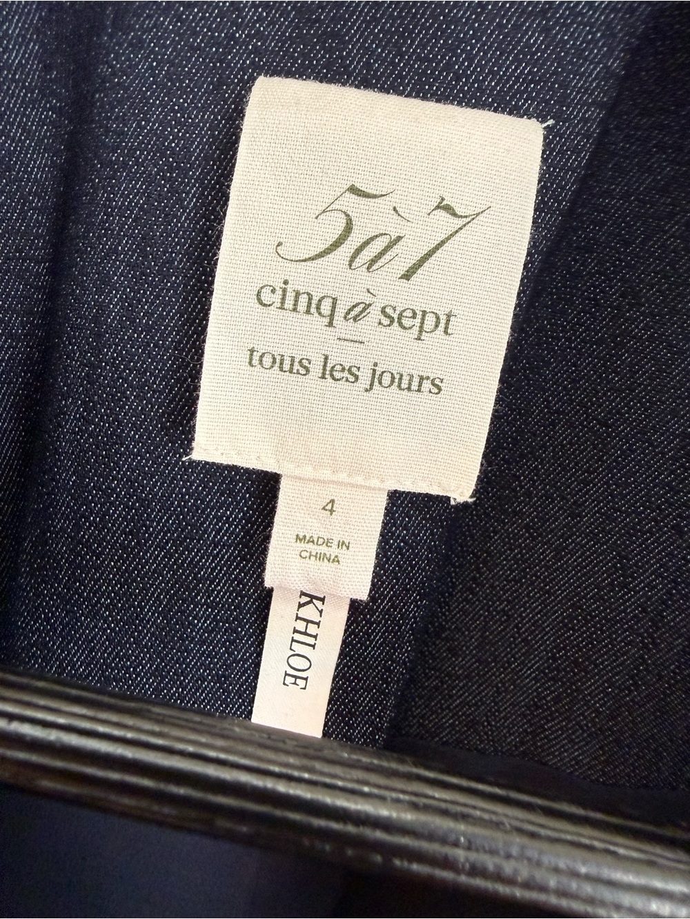 CINQ A’ SEPT NWOT Navy Blazer with Gold Script Embroidery. - Picture 4 of 5